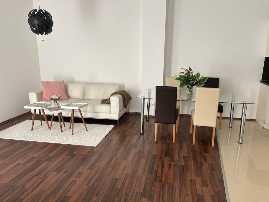 Apartment Merkur Viena Exterior foto